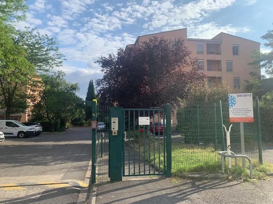 Appartement T3 En Residence Toulouse France